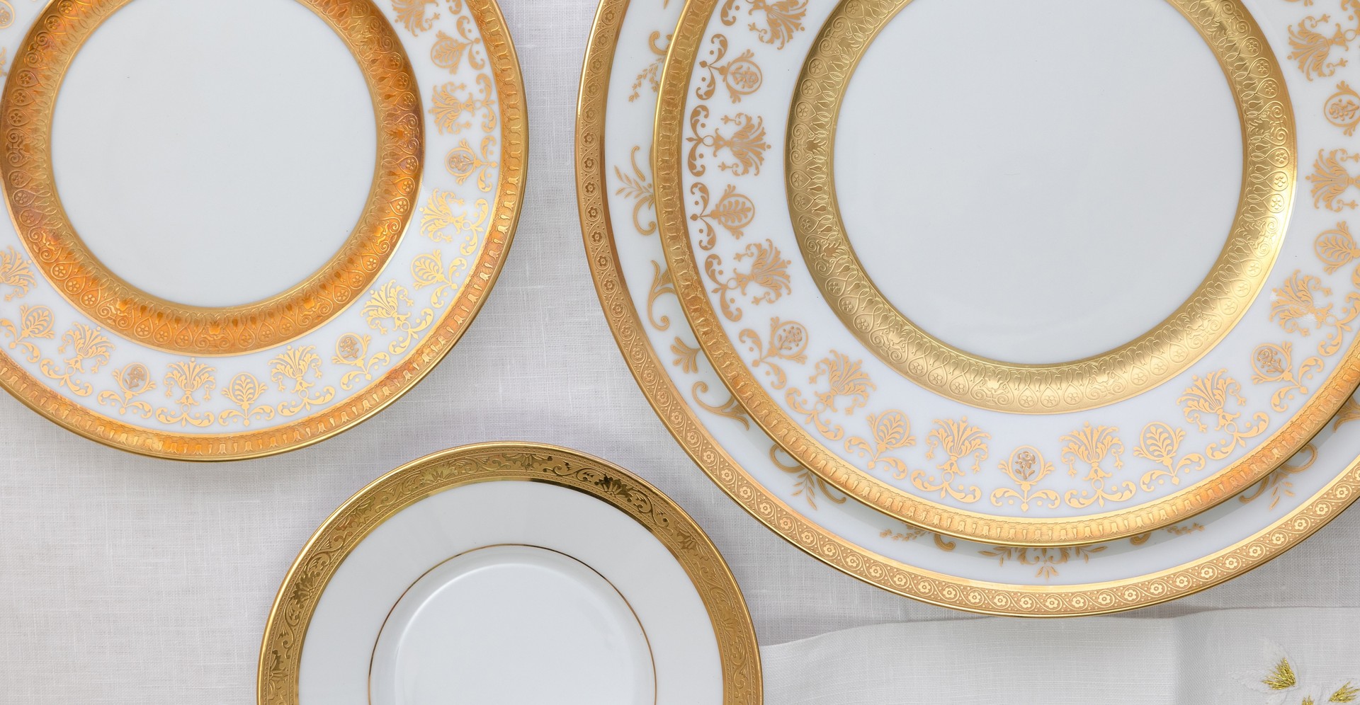 Luxury Dinnerware Luxury Dinnerware